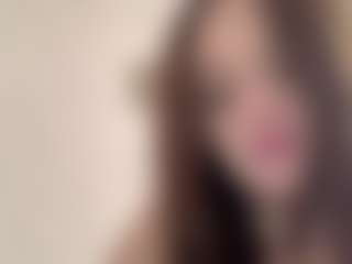 Live cam show with SherryBurnias - Sexy on SpunkLive