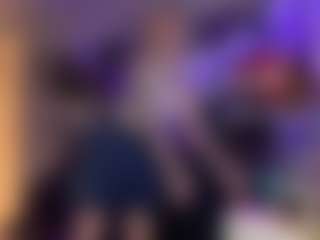 Nora's Live Sex Cam Show
