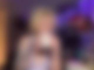 Nora's Live Sex Cam Show