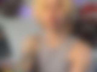 Nora's Live Sex Cam Show