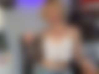 Nora's Live Sex Cam Show