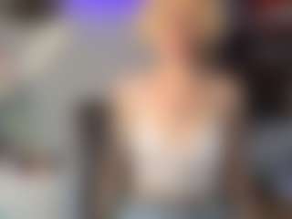 Nora's Live Sex Cam Show