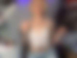 Nora's Live Sex Cam Show