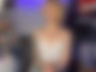 Nora's Live Sex Cam Show