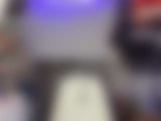 Live cam show with Nora - Teen (18+) on LiveSexCams6