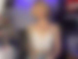 Nora's Live Sex Cam Show