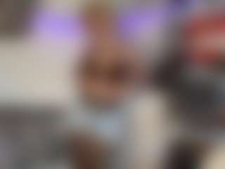 Nora's Live Sex Cam Show