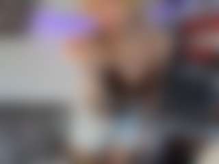 Nora's Live Sex Cam Show
