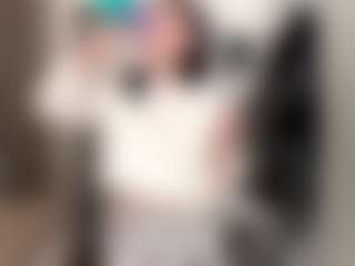 Live cam show with Rina - New Small Tits on Latina Girls