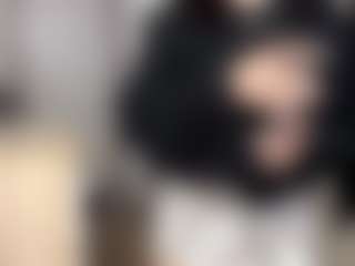 Live-Cam-Show mit Rina - Young Adult auf Camsoda