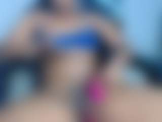 yohatinelly's Live Sex Cam Show