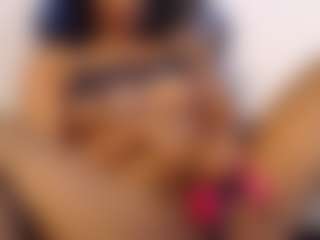 yohatinelly's Live Sex Cam Show