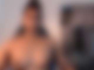 Live cam show with yohatinelly - Brown Eyes Ebony on Free Soda