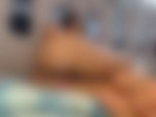 yohatinelly's Live Sex Cam Show