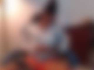 yohatinelly's Live Sex Cam Show