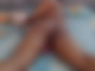 yohatinelly's Live Sex Cam Show