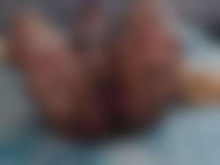 yohatinelly's Live Sex Cam Show