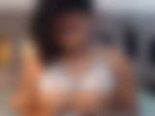 Live cam show with yohatinelly - Big Tits on CamSodaAdn