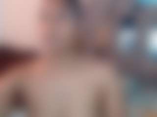 yohatinelly's Live Sex Cam Show