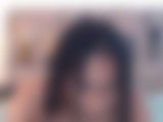 Live cam show with yohatinelly - Living Room on Camsoda