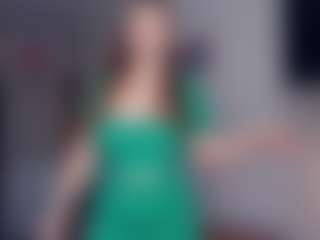 AlysiaCicchetti's Live Sex Cam Show
