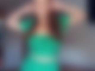 AlysiaCicchetti's Live Sex Cam Show