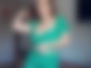 AlysiaCicchetti's Live Sex Cam Show