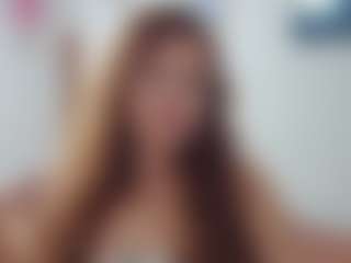 Live cam show with AlysiaCicchetti - Lovense on livesuperchat.net