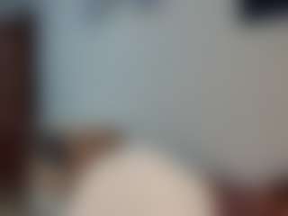AlysiaCicchetti's Live Sex Cam Show