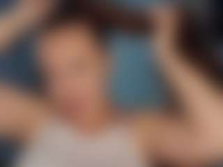 Live cam show with AlysiaCicchetti - Red Hair HD on Camsoda