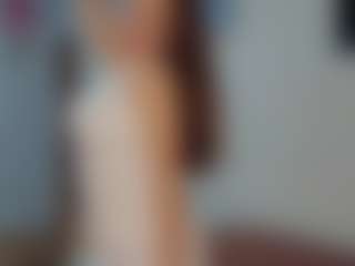 AlysiaCicchetti's Live Sex Cam Show