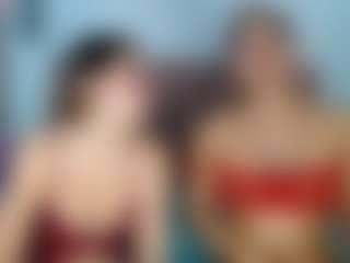 AmberAndCata's Live Sex Cam Show