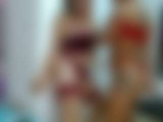 AmberAndCata's Live Sex Cam Show