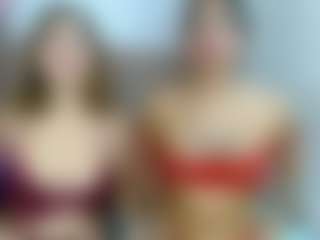 AmberAndCata's Live Sex Cam Show