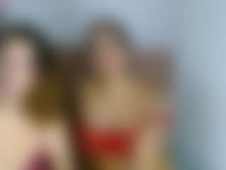 AmberAndCata's Live Sex Cam Show