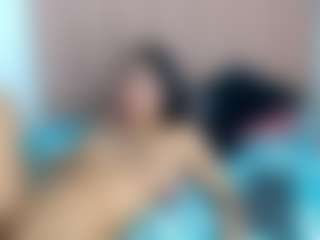 Live cam show with AmberAndCata - HD on Livezox