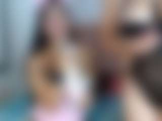 AmberAndCata's Live Sex Cam Show
