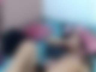 AmberAndCata's Live Sex Cam Show
