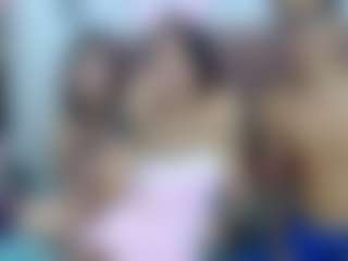 AmberAndCata's Live Sex Cam Show