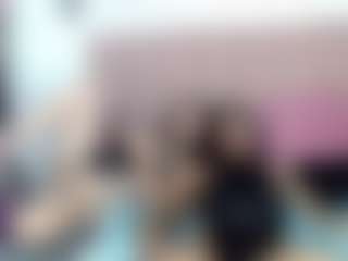 AmberAndCata's Live Sex Cam Show