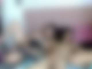 AmberAndCata's Live Sex Cam Show