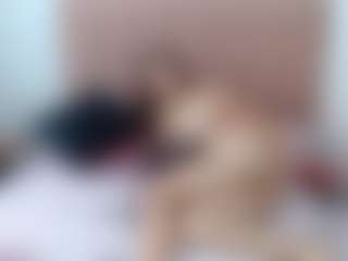 AmberAndCata's Live Sex Cam Show