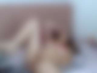 AmberAndCata's Live Sex Cam Show
