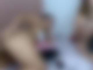 AmberAndCata's Live Sex Cam Show