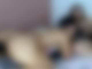 AmberAndCata's Live Sex Cam Show