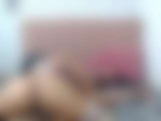 AmberAndCata's Live Sex Cam Show