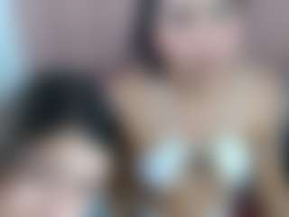 AmberAndCata's Live Sex Cam Show