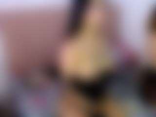 AmberAndCata's Live Sex Cam Show