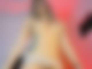 Candanceelove's Live Sex Cam Show