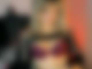 Candanceelove's Live Sex Cam Show
